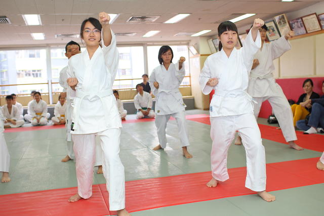 2013-04-28-Karate test079